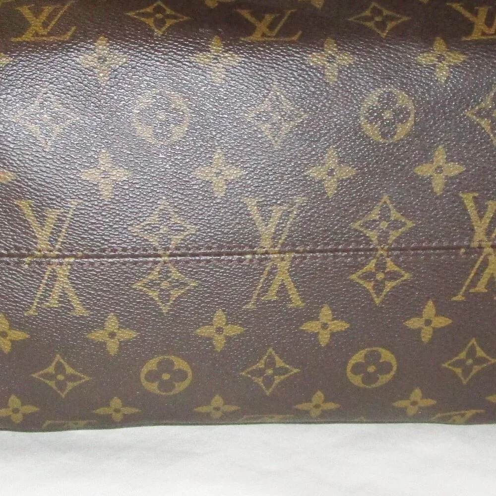 Louis Vuitton Elegant Brown Tote Bag - Picture 4 of 16
